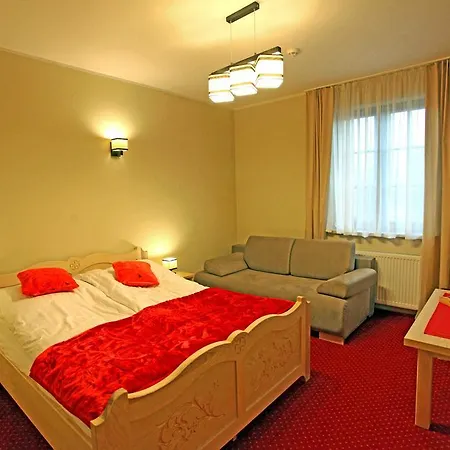 Hotel Dworek Goralski Krywan 2*